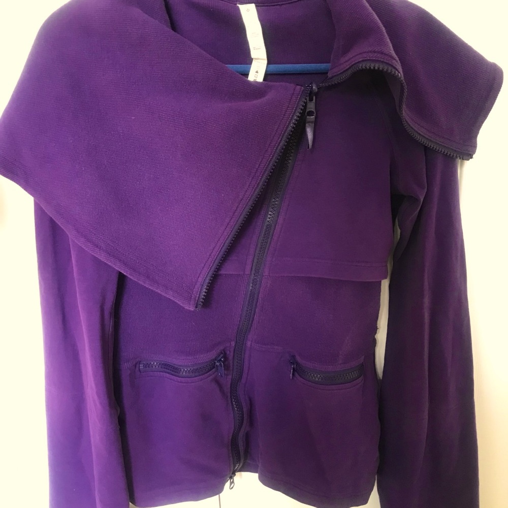 Lululemon sweater